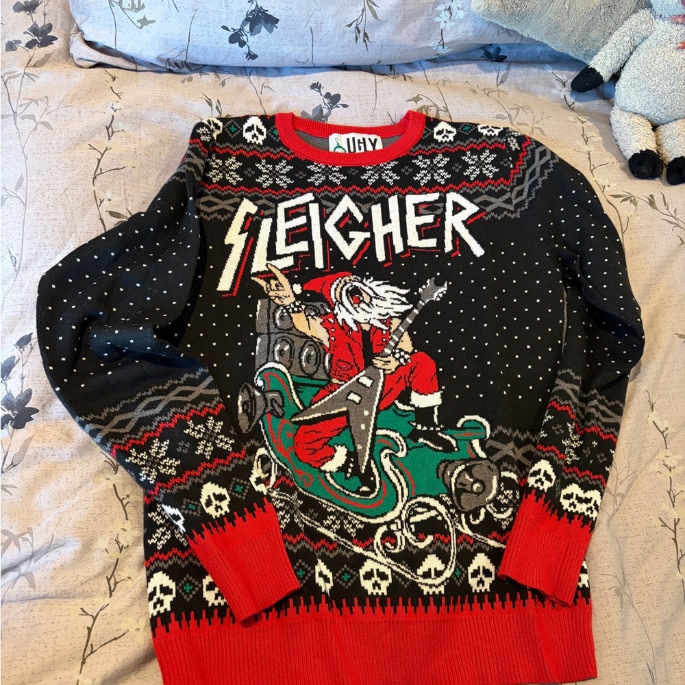 Christmas Sweater in Black and Red - Sleigher